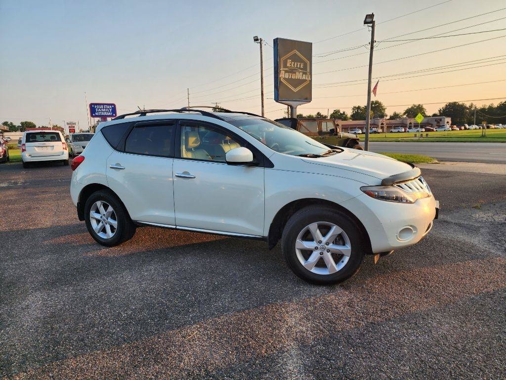 Used 2009 Nissan Murano SL w/ Technology Pkg AWD/4WD image 2