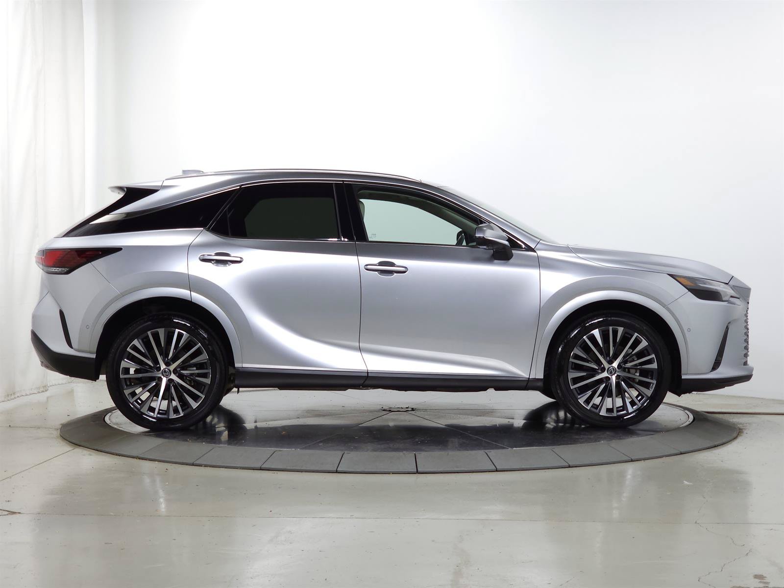 Certified 2026 Lexus RX 350 w/ Convenience Package AWD/4WD image 12