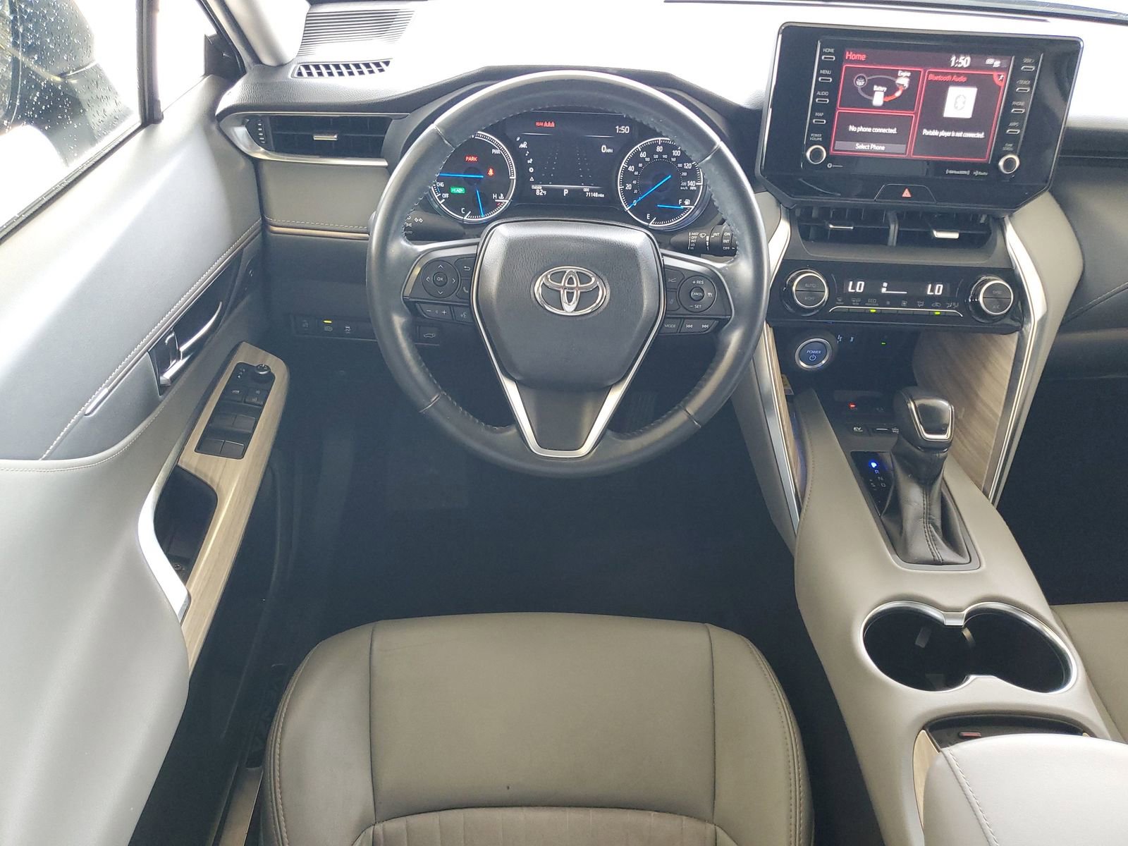 Used 2021 Toyota Venza XLE w/ Carpet Mat Package (TMS) image 25