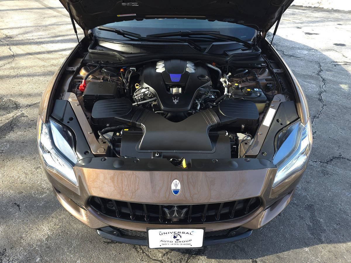 Used 2022 Maserati Quattroporte Modena RWD image 56