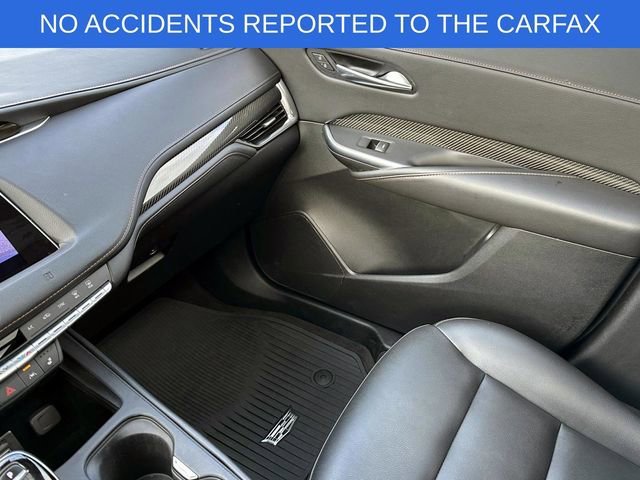 Used 2020 Cadillac XT4 Sport w/ Cold Weather Package image 28