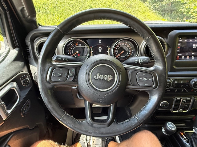 Used 2021 Jeep Gladiator Sport AWD/4WD image 18