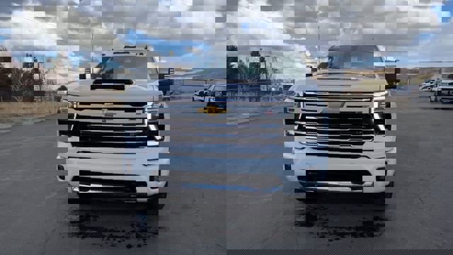 New 2026 Chevrolet Silverado 3500 LT w/ Z71 Chrome Sport Edition image 3