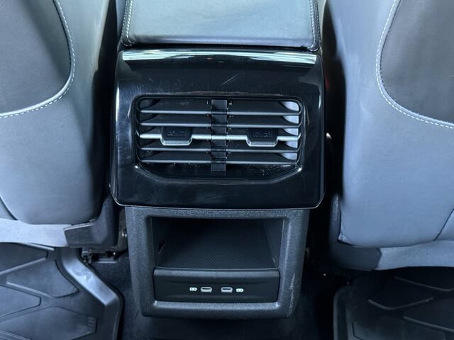 Used 2023 Volkswagen ID.4 Pro S RWD image 16