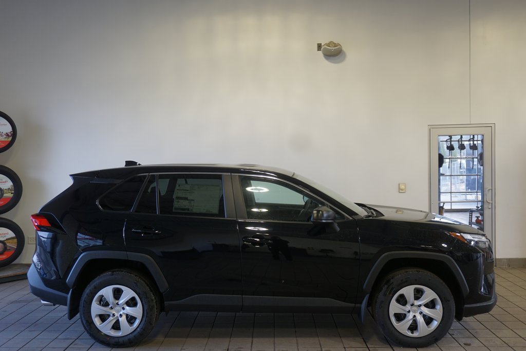 New 2025 Toyota RAV4 LE image 14