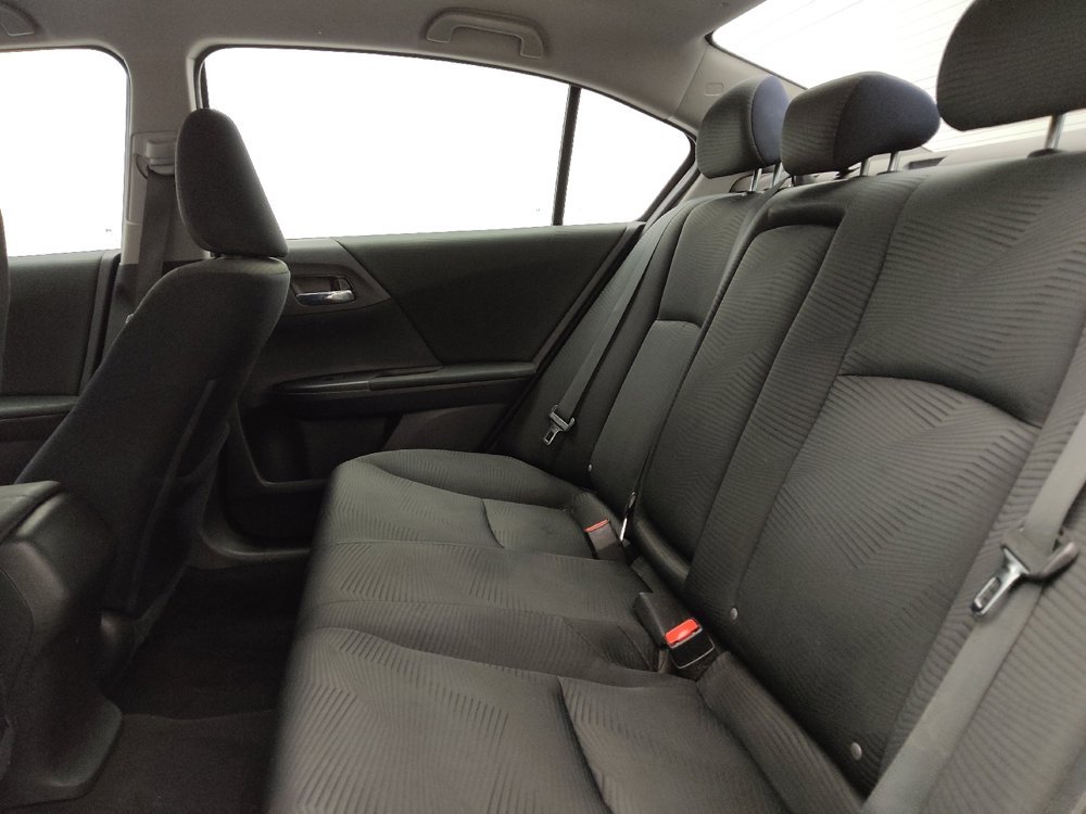 Used 2016 Honda Accord LX image 18