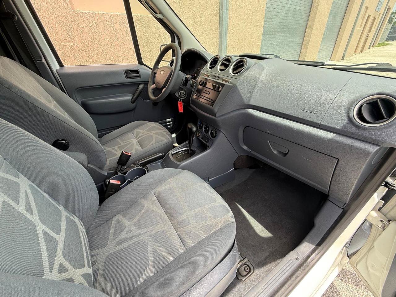 Used 2013 Ford Transit Connect XL FWD image 18