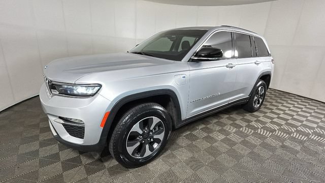 Used 2024 Jeep Grand Cherokee Limited 4xe AWD/4WD image 6