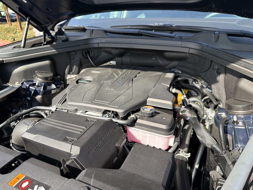 New 2026 Genesis GV80 2.5T Select AWD/4WD image 12