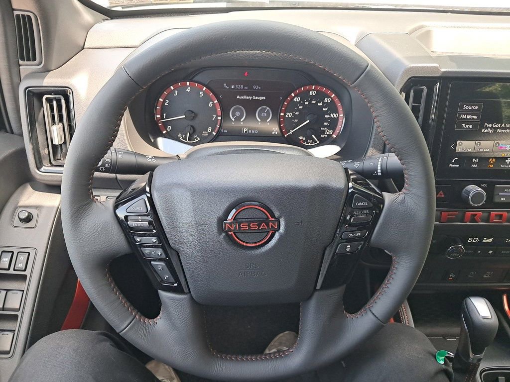 New 2025 Nissan Frontier PRO-4X image 15