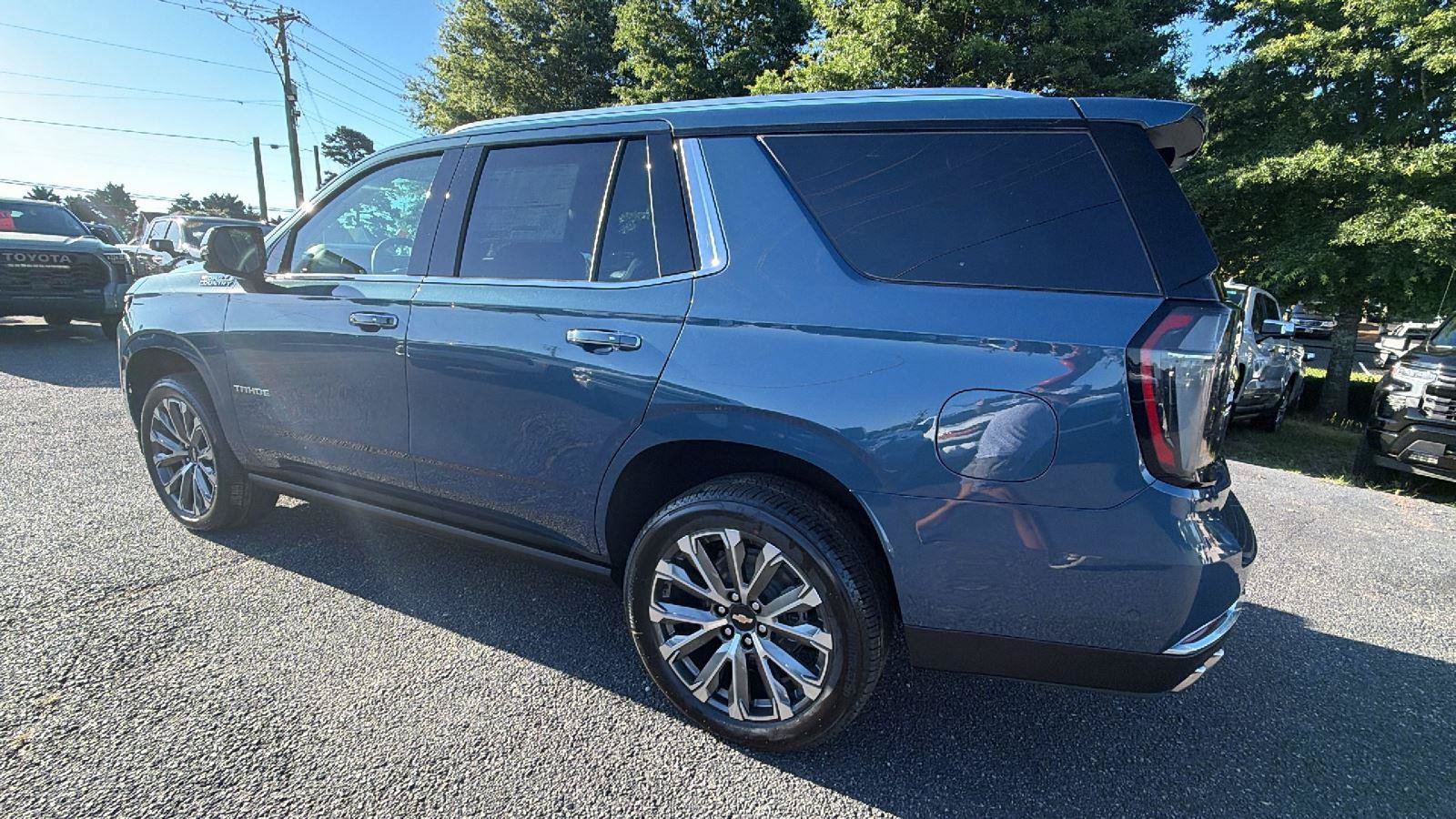 New 2026 Chevrolet Tahoe High Country AWD/4WD image 10