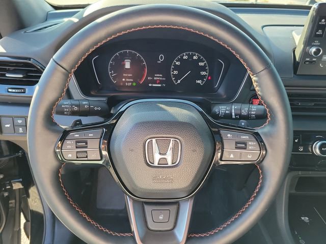 Certified 2025 Honda Pilot TrailSport image 19
