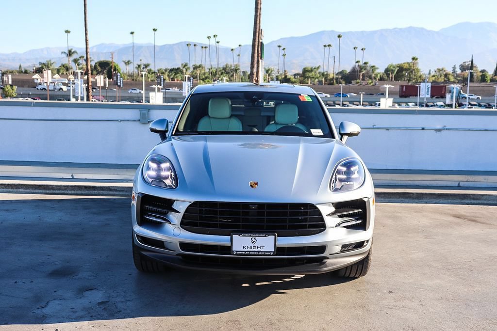 Used 2021 Porsche Macan S AWD/4WD image 3