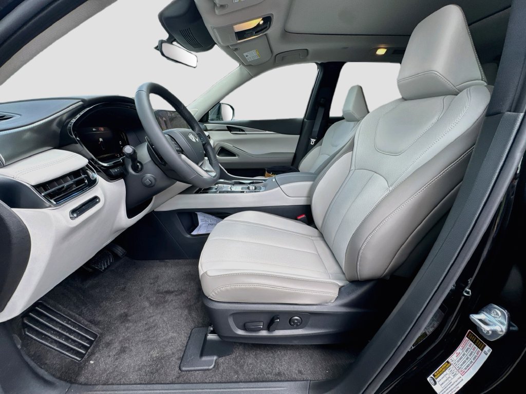 New 2027 INFINITI QX60 Luxe w/ Cargo Package FWD image 22
