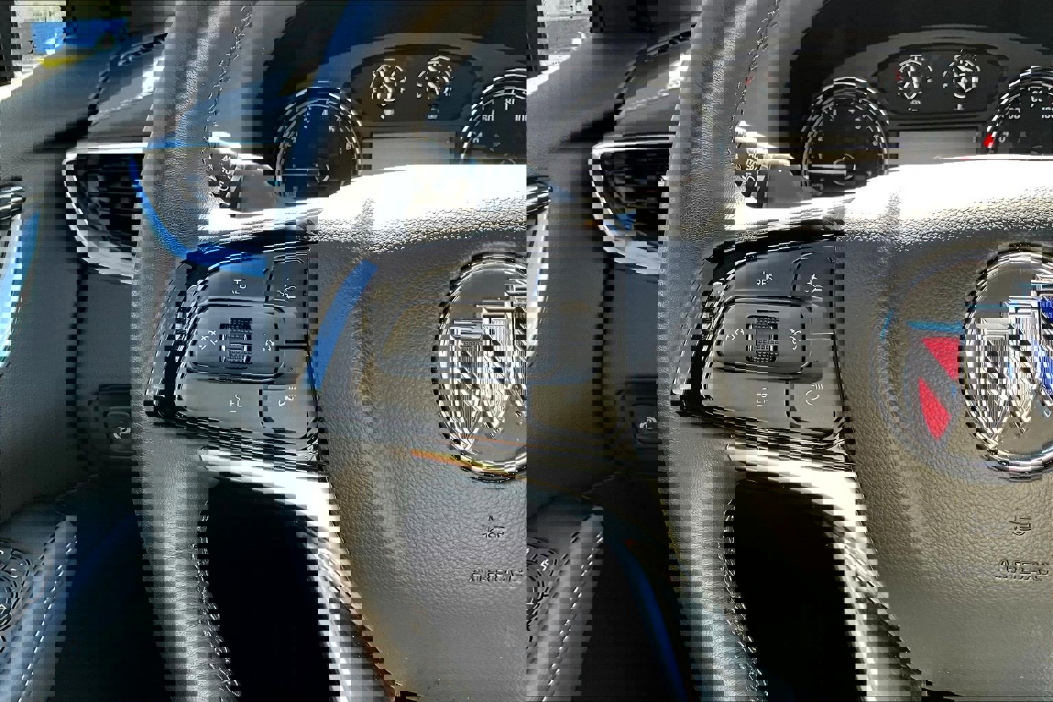 Certified 2023 Buick Enclave Essence w/ LPO, Floor Liner Package image 20