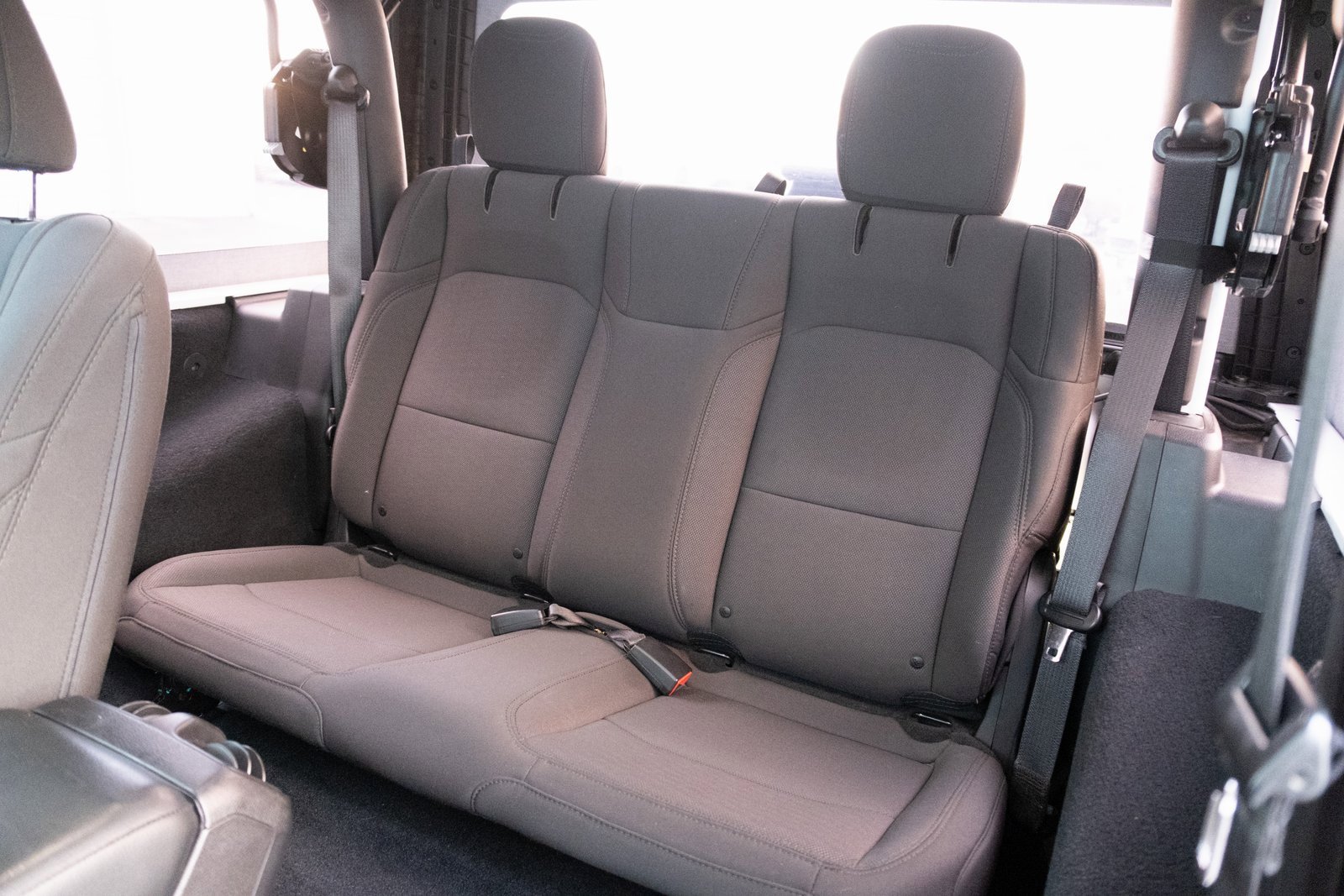 Used 2018 Jeep Wrangler Sport image 14