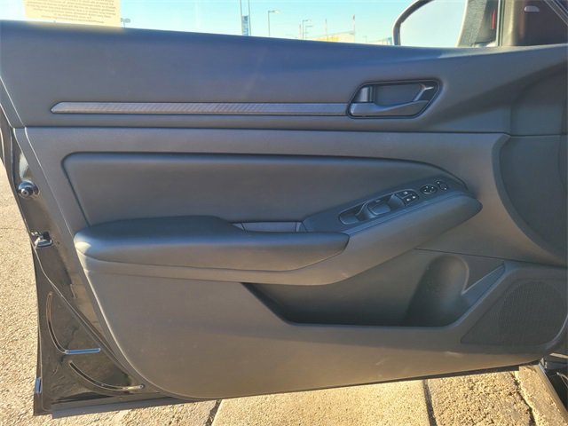 Certified 2025 Nissan Altima 2.5 S image 18