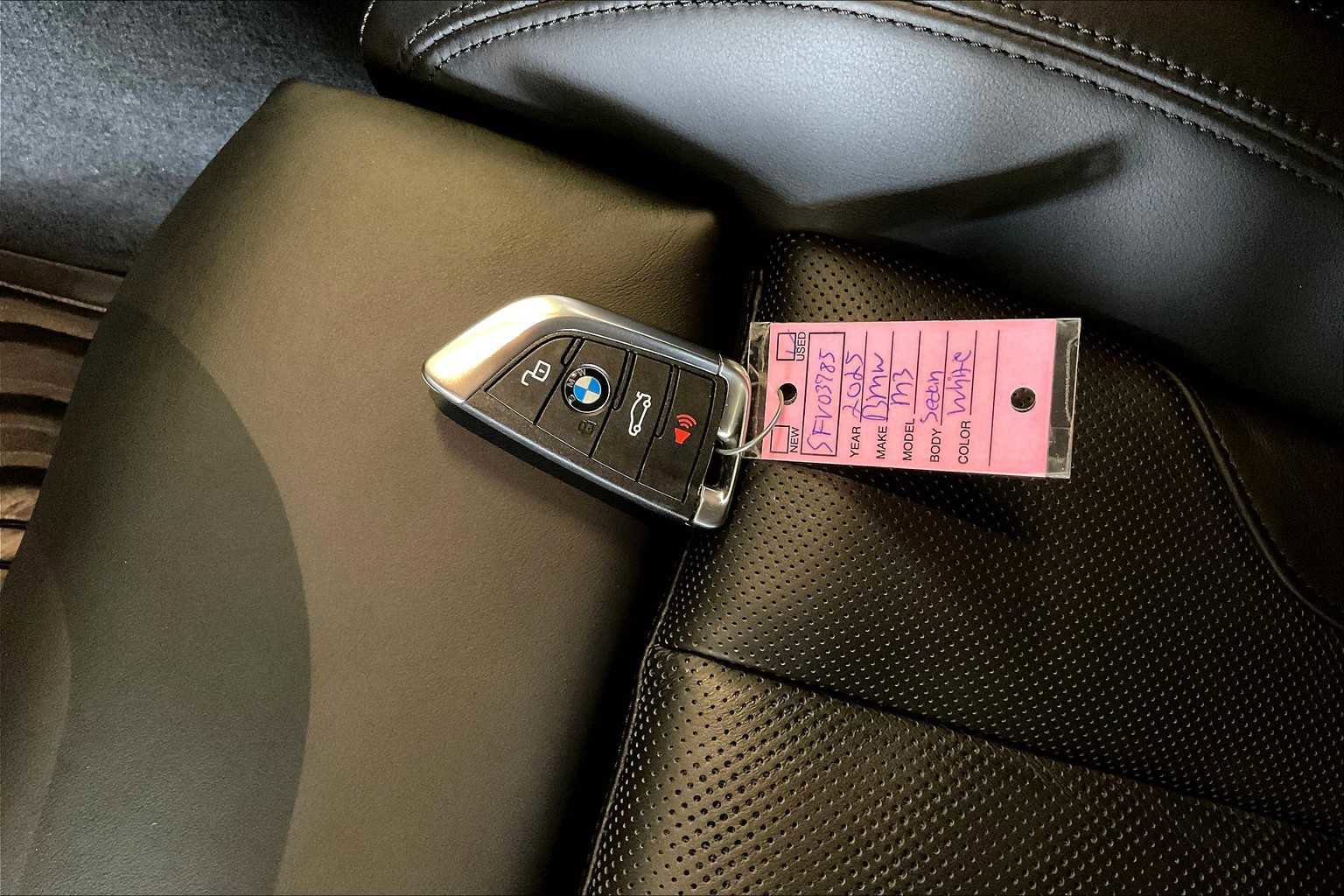 Used 2025 BMW M3 Competition image 13