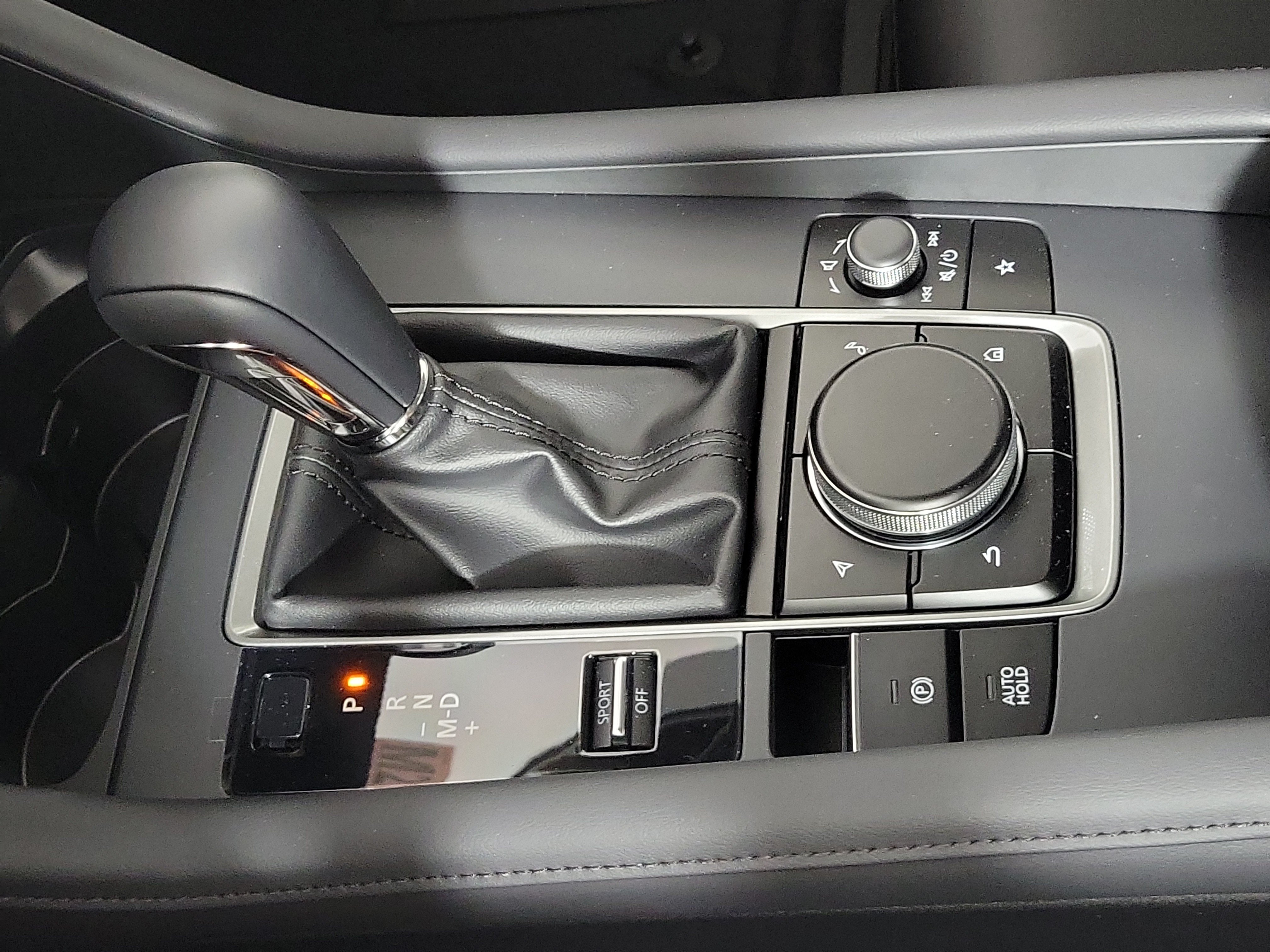 New 2026 MAZDA MAZDA3 s Sport FWD image 23