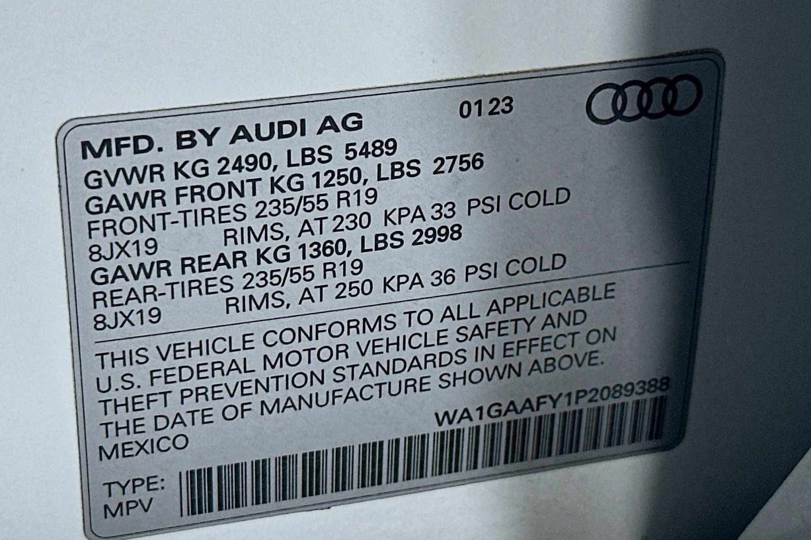 Used 2023 Audi Q5 2.0T Premium w/ Convenience Package image 24