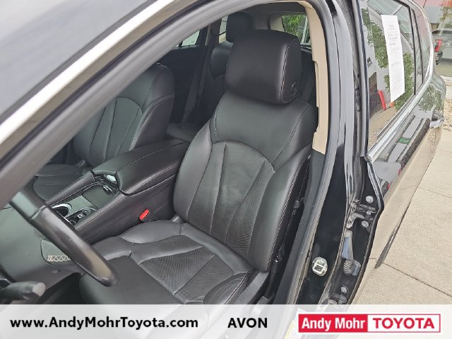 Used 2017 Buick Envision Premium w/ Driver Confidence Package AWD/4WD image 10