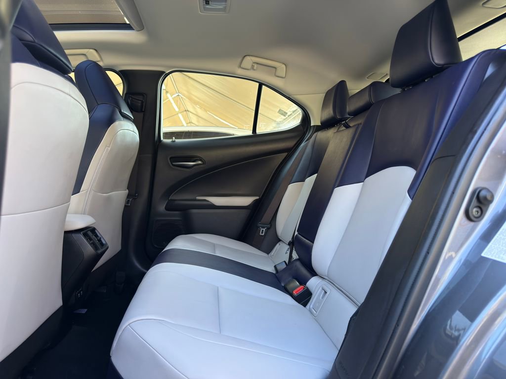 Used 2019 Lexus UX 200 w/ Accessory Package 2 FWD image 12