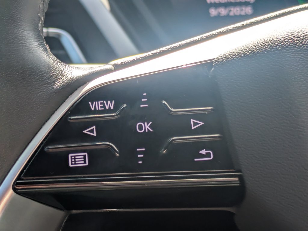 Used 2023 Audi Q4 e-tron Premium Plus w/ Premium Plus RWD image 32