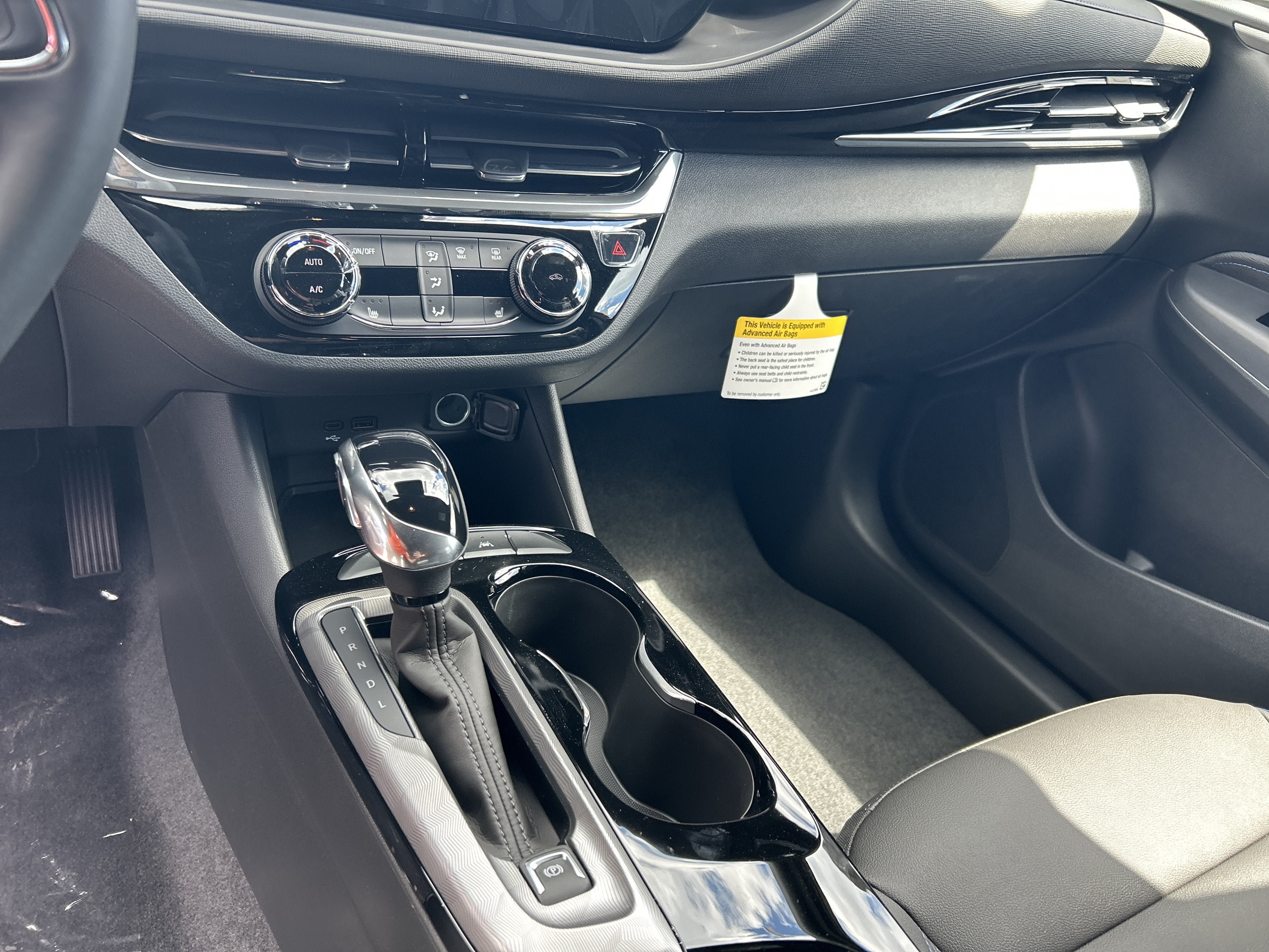 New 2026 Buick Envista Sport Touring w/ Convenience I Package FWD image 21