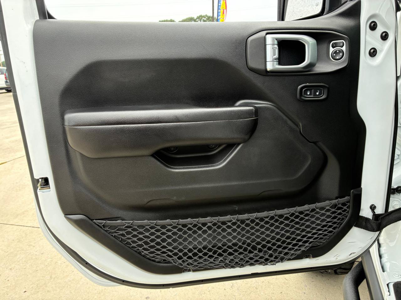 Used 2019 Jeep Wrangler Unlimited Rubicon AWD/4WD image 8