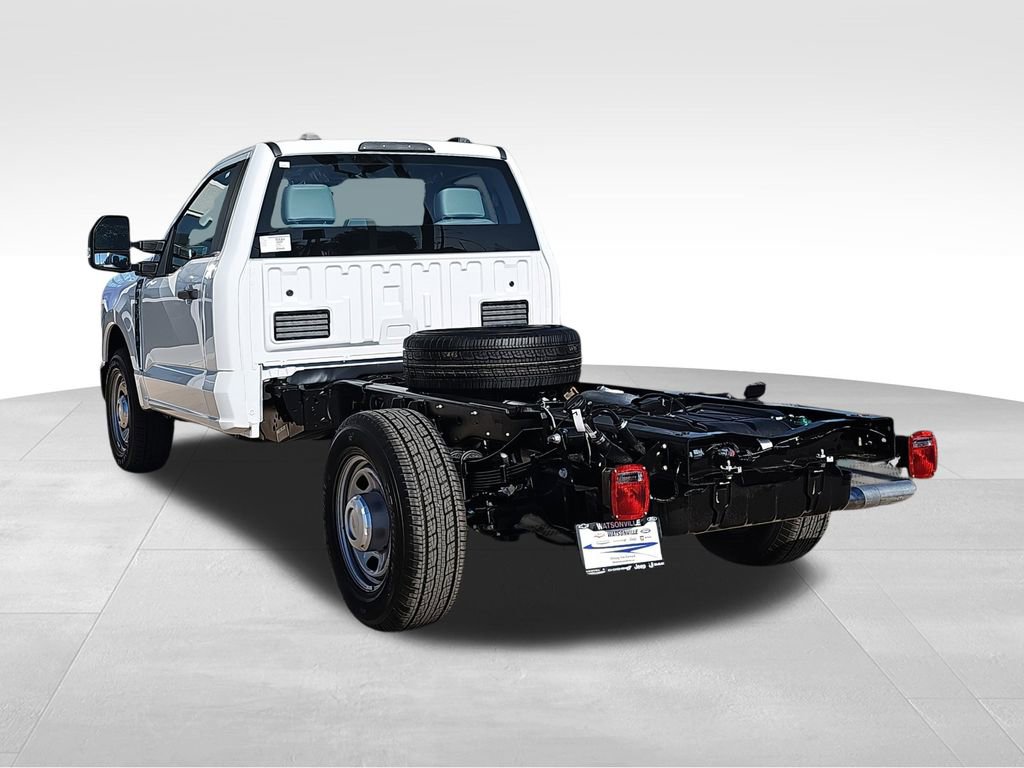 New 2026 Ford F350 XL image 5