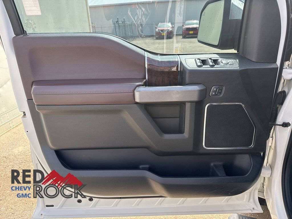 Used 2017 Ford F150 Platinum w/ Trailer Tow Package AWD/4WD image 17