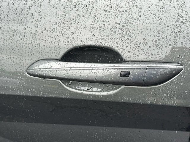 Used 2026 Hyundai Elantra Sport FWD image 11