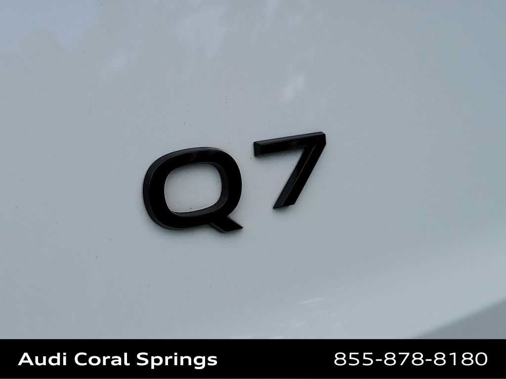 Certified 2025 Audi Q7 2.0T Premium Plus AWD/4WD image 15