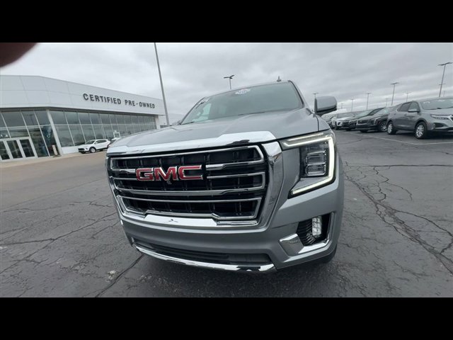 Certified 2024 GMC Yukon XL SLT w/ SLT Premium Package image 3