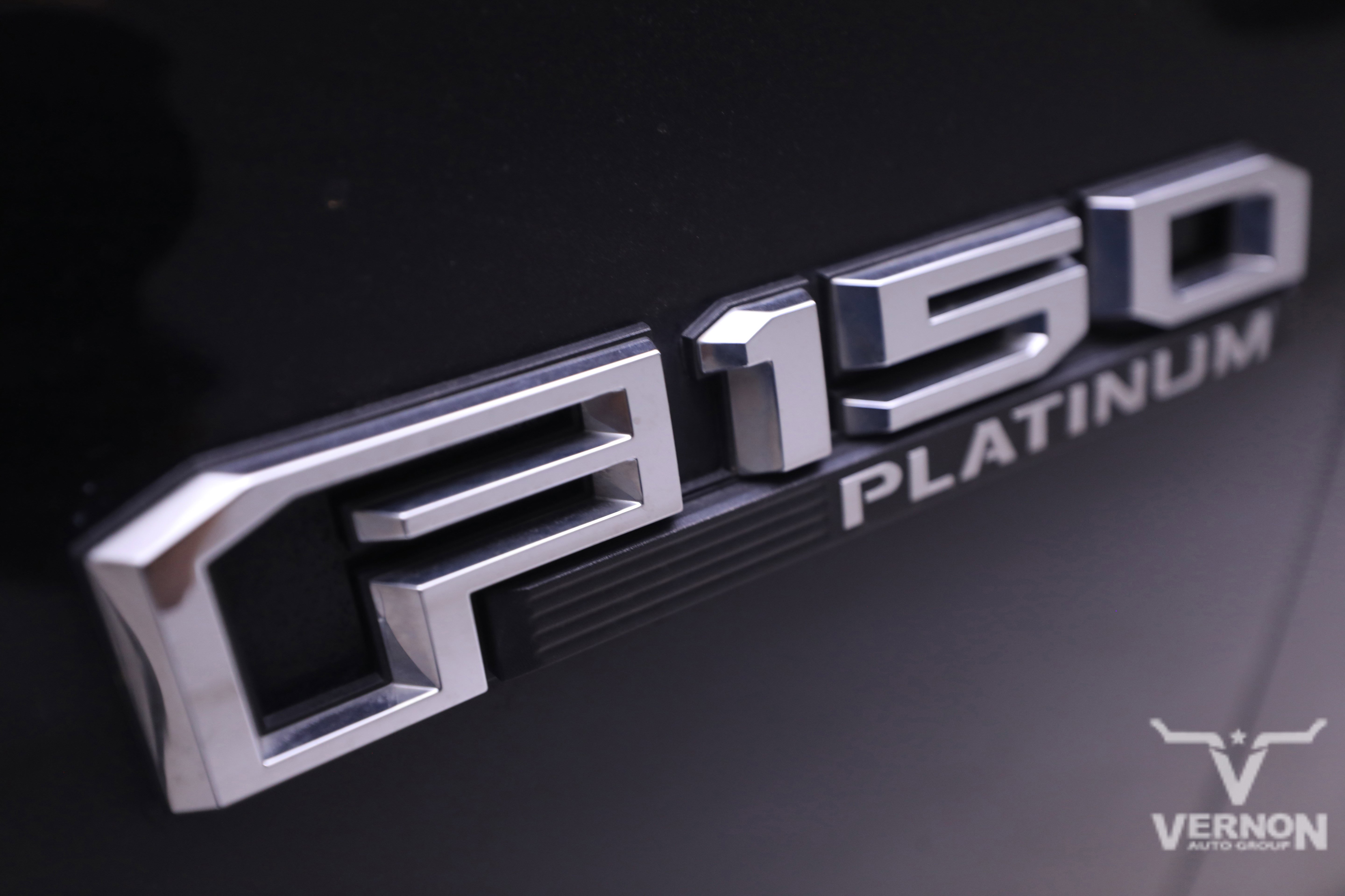 Used 2019 Ford F150 Platinum w/ Equipment Group 701A Luxury image 11