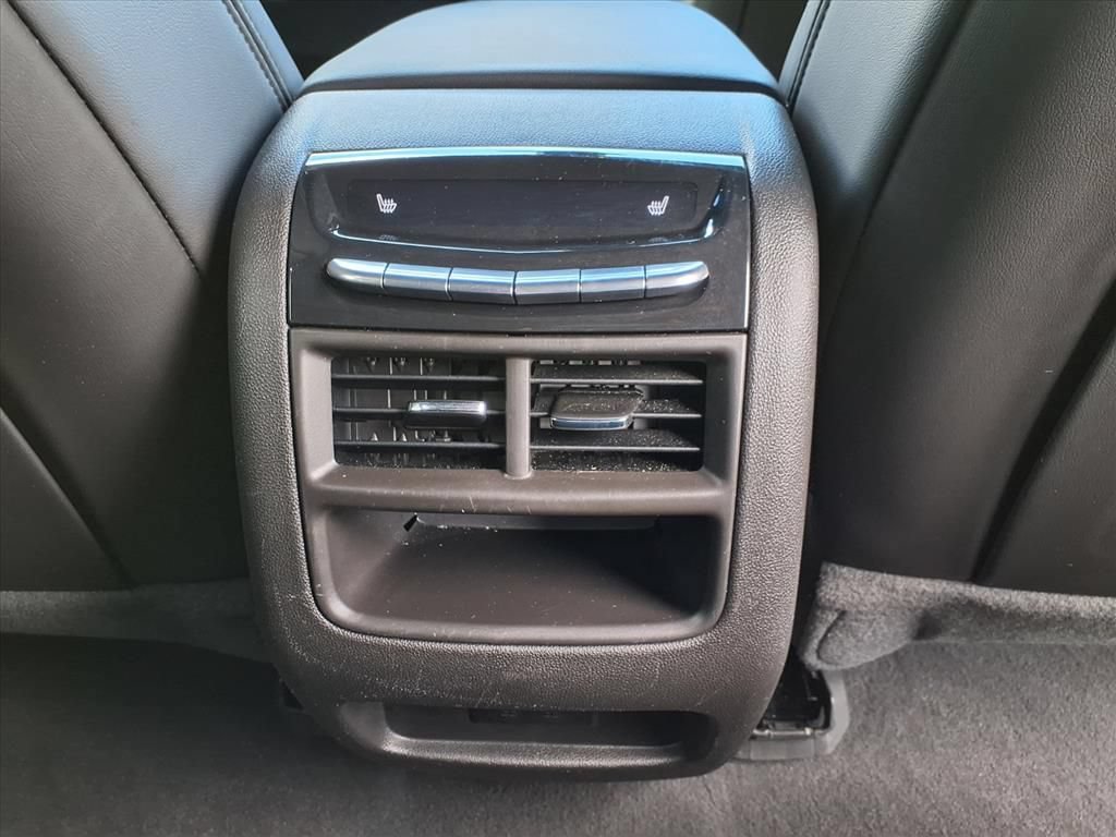 Used 2023 Cadillac XT5 Premium Luxury FWD image 14