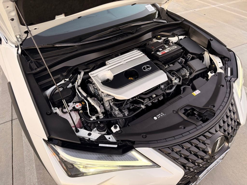 Certified 2022 Lexus UX 200 UX 200 5-DR SUV image 6