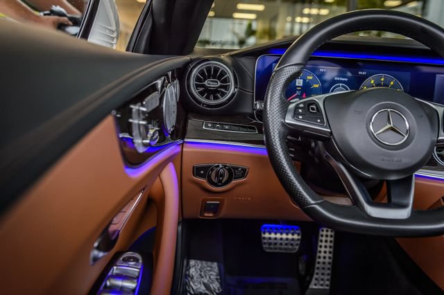 Used 2018 Mercedes-Benz E 400 Cabriolet image 35