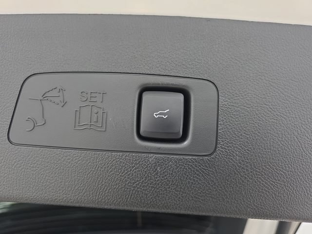 Certified 2023 Lincoln Corsair AWD w/ Equipment Group 101A image 32