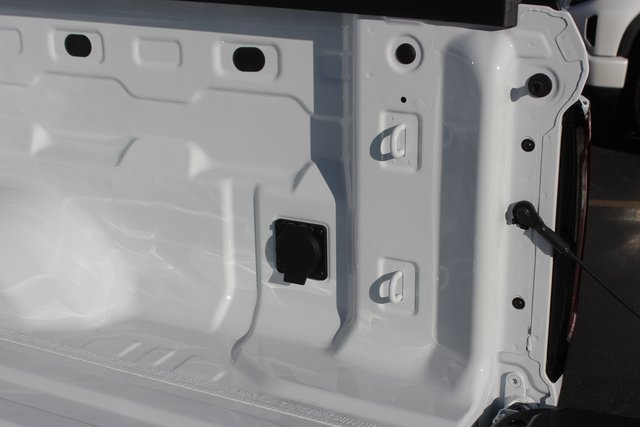 New 2025 GMC Canyon Elevation w/ Convenience Package image 48