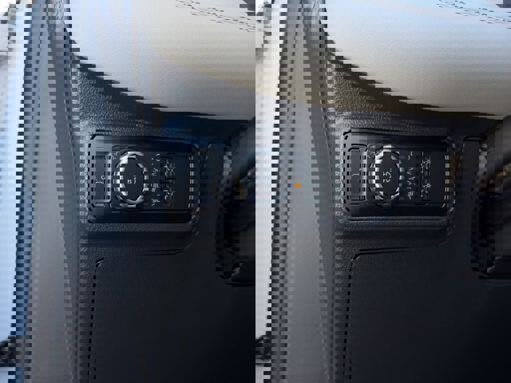 New 2026 Ford Explorer Active w/ Active Comfort Package image 51