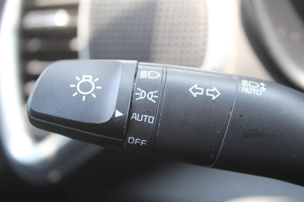 Certified 2024 Kia Soul LX w/ Option Group 015 FWD image 28