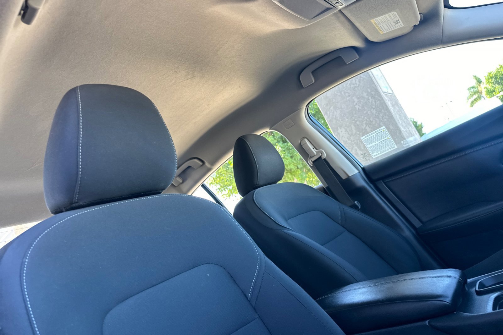 Used 2025 Nissan Sentra S image 16