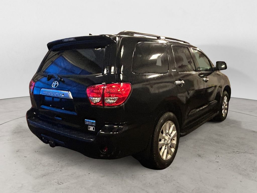 Used 2016 Toyota Sequoia Platinum AWD/4WD image 5