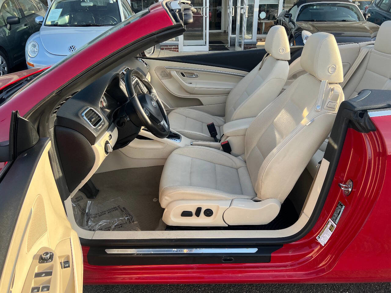 Used 2014 Volkswagen Eos Komfort image 24
