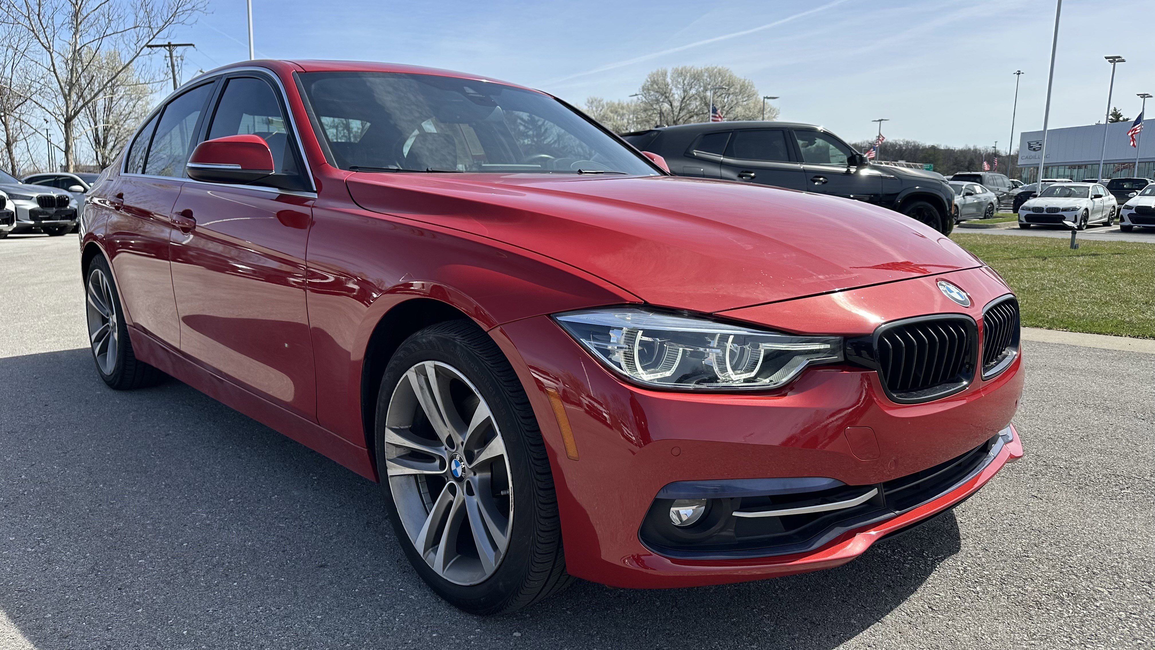 Used 2018 BMW 330i xDrive Sedan image 2