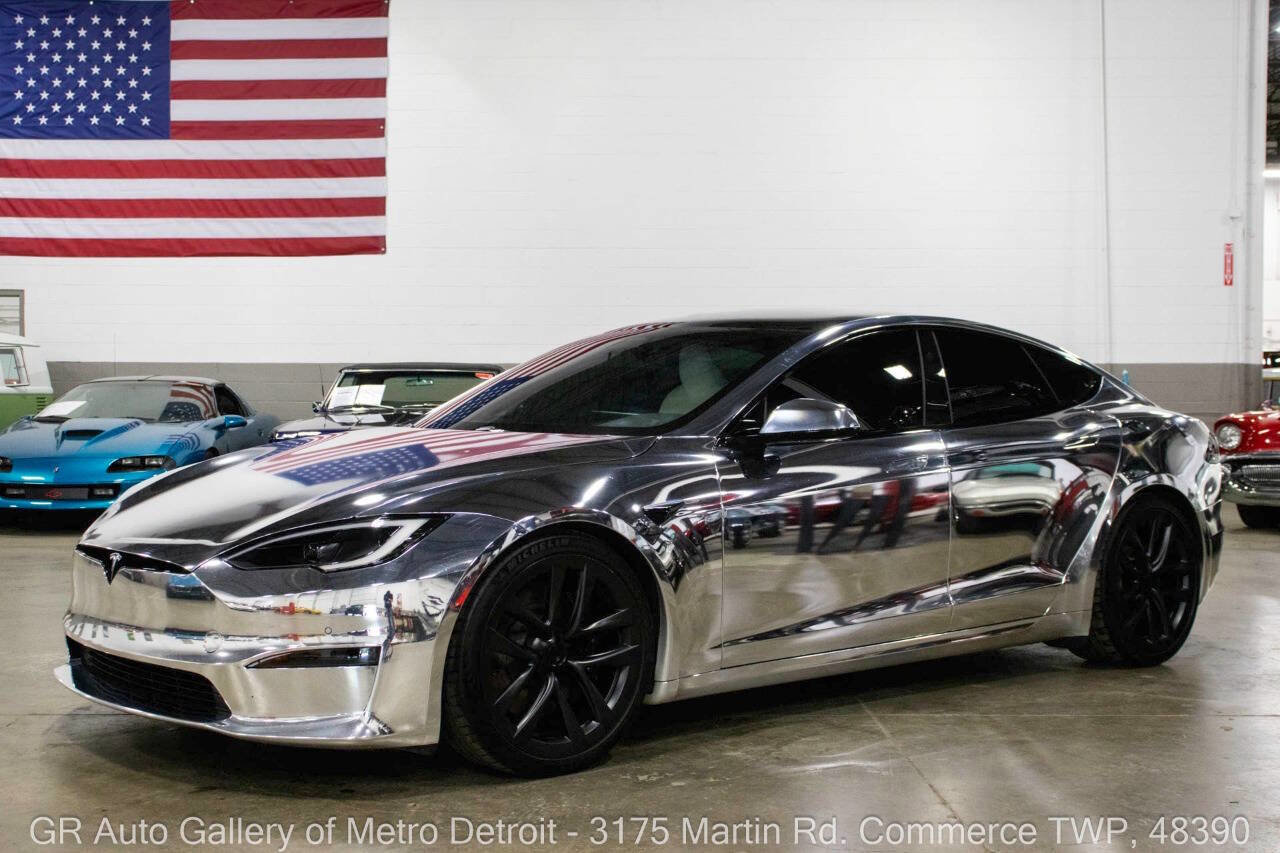 Used 2022 Tesla Model S Plaid image 1