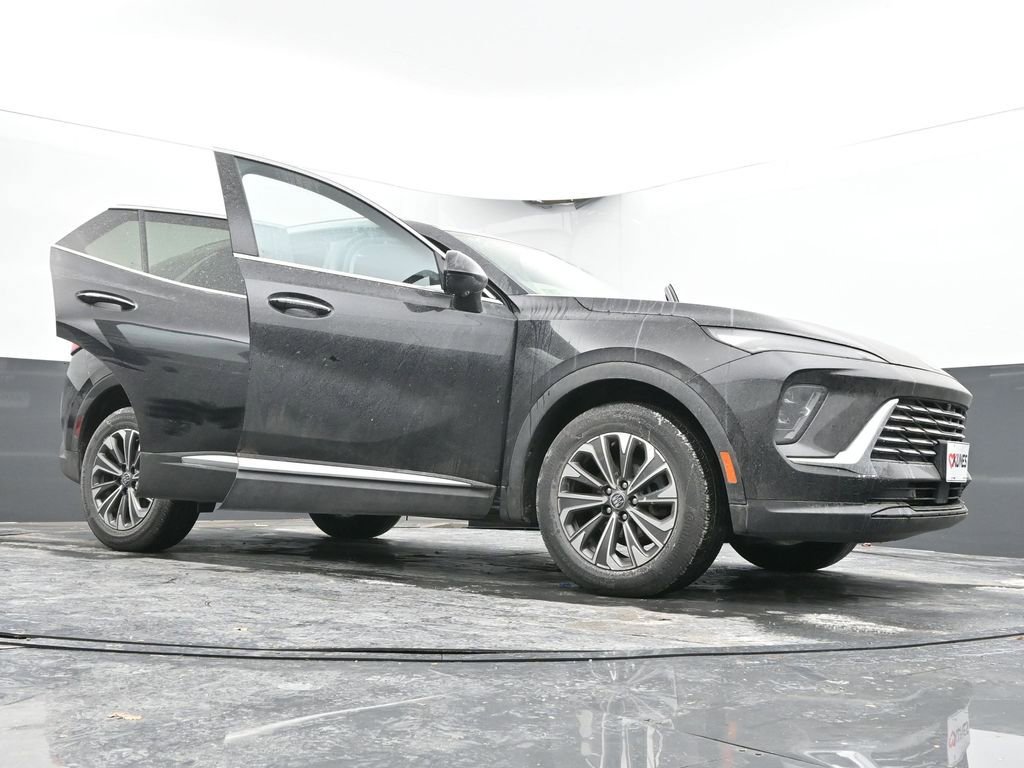 Used 2024 Buick Envision Preferred image 65