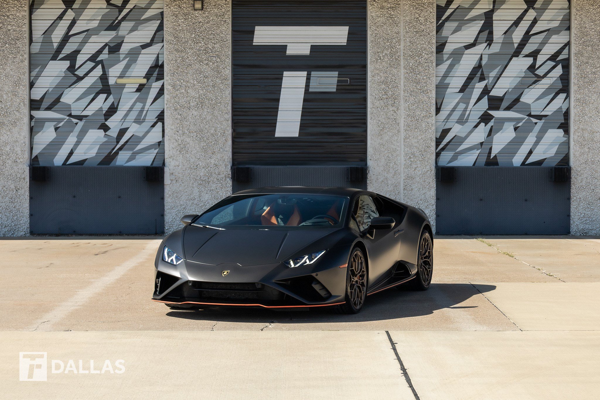 Used 2022 Lamborghini Huracan EVO RWD image 5