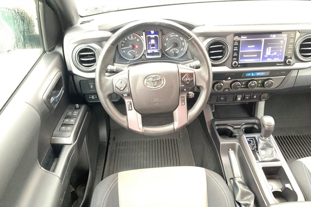 Used 2023 Toyota Tacoma TRD Sport image 16